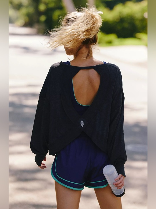 FP Movement by Free People Tops - Free People FP Movement My Time Layer Black Motif relaxed fit yoga slouchy crop